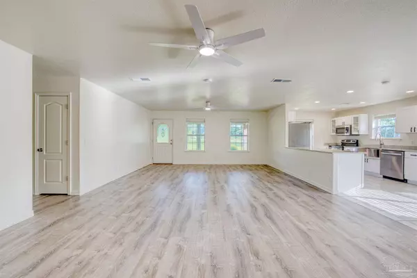 11560 Mobile Hwy, Pensacola, FL 32526