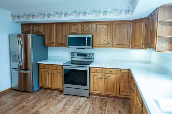 1126 SE Mallard Creek Drive, Ankeny, IA 50021