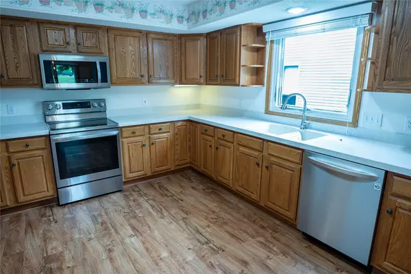 1126 SE Mallard Creek Drive, Ankeny, IA 50021