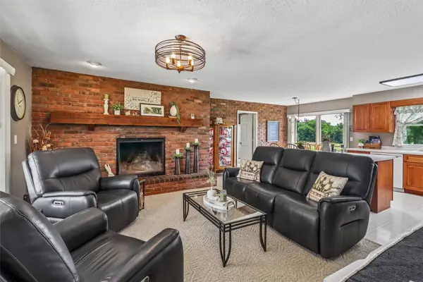 1259 Hwy 63 Highway, New Sharon, IA 50207