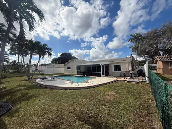 3701 NW 114th Ave, Coral Springs, FL 33065