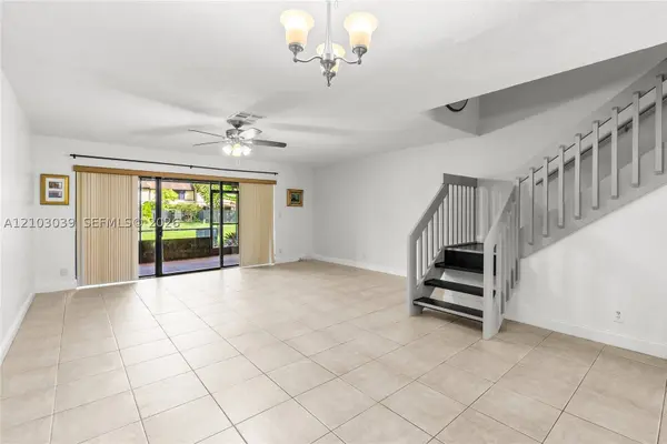 4410 NW 92nd Way, Sunrise, FL 33351