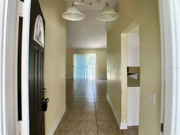 3072 THOROUGHBRED LOOP W, Lakeland, FL 33811