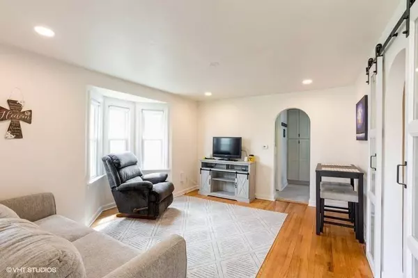 512 14th Street, West Des Moines, IA 50265