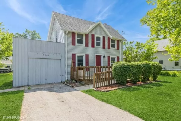 604 West Street, New Virginia, IA 50210