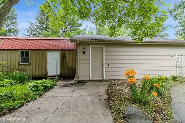 644 N 43rd Street, Cumming, IA 50061
