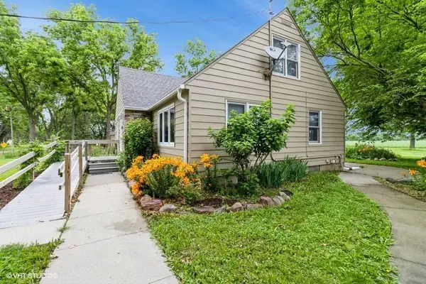 644 N 43rd Street, Cumming, IA 50061