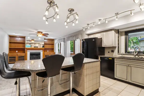 124 25th Court, West Des Moines, IA 50265