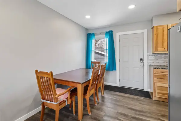 2229 Windflower Drive, Norwalk, IA 50211