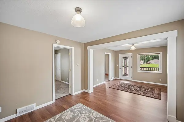 404 4th Street, West Des Moines, IA 50265