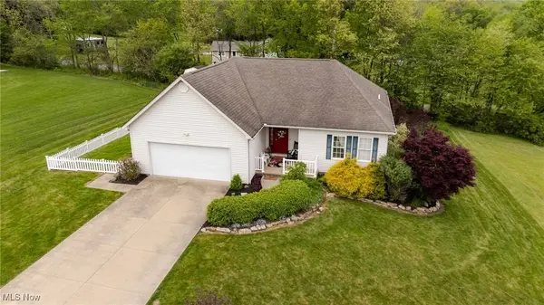 130 Hillside DR, East Palestine, OH 44413