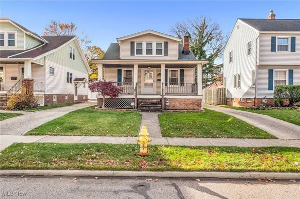 6907 Orchard AVE, Parma, OH 44129