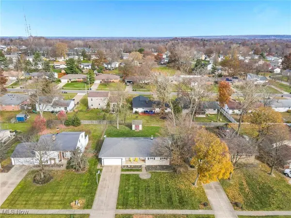 4093 Randall DR, Brunswick, OH 44212