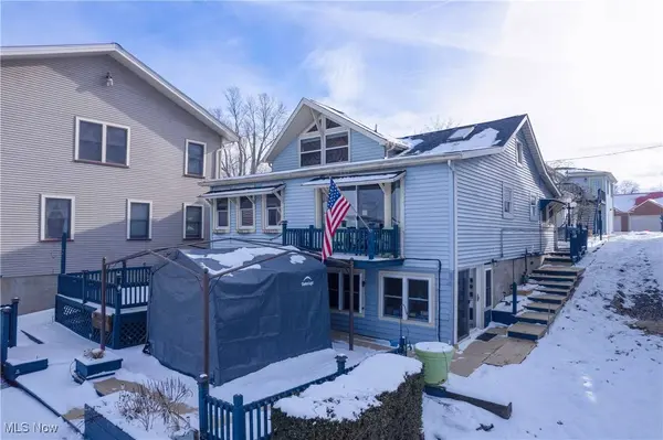664 Pine DR, Lake Milton, OH 44429