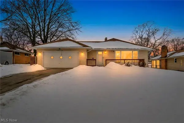 7590 Hoertz RD, Parma, OH 44134