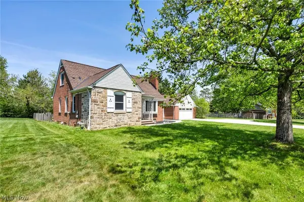 7035 Farview RD, Brecksville, OH 44141