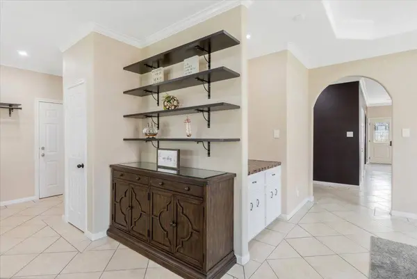 5343 Oak Cove DR, Houston, TX 77091