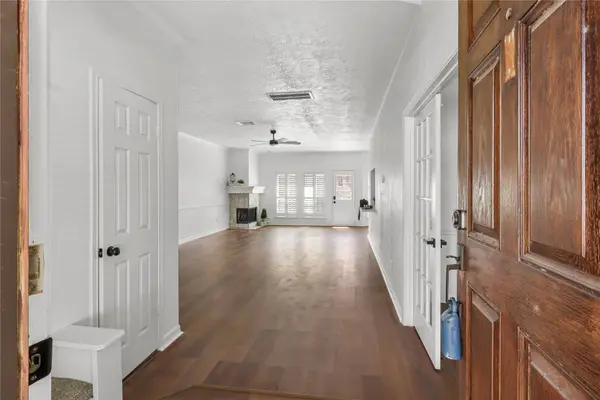 2118 Gemini ST, Houston, TX 77058