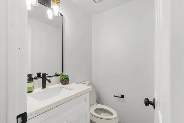 2118 Gemini ST, Houston, TX 77058