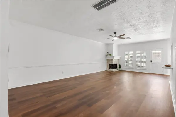 2118 Gemini ST, Houston, TX 77058