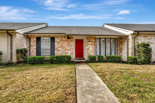 3910 Laura Leigh DR