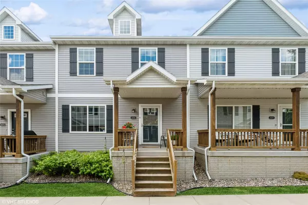 633 Canterbury Place, Norwalk, IA 50211