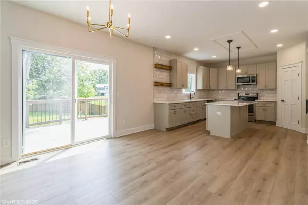 3505 SW Edgewood Lane, Ankeny, IA 50023