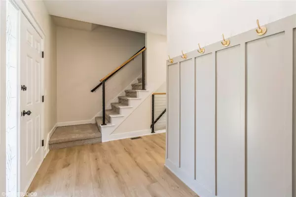 3505 SW Edgewood Lane, Ankeny, IA 50023