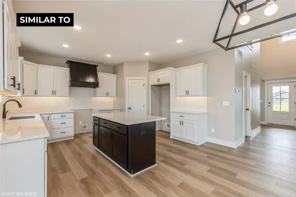 4648 177th Street, Urbandale, IA 50323