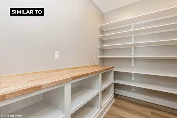 4648 177th Street, Urbandale, IA 50323