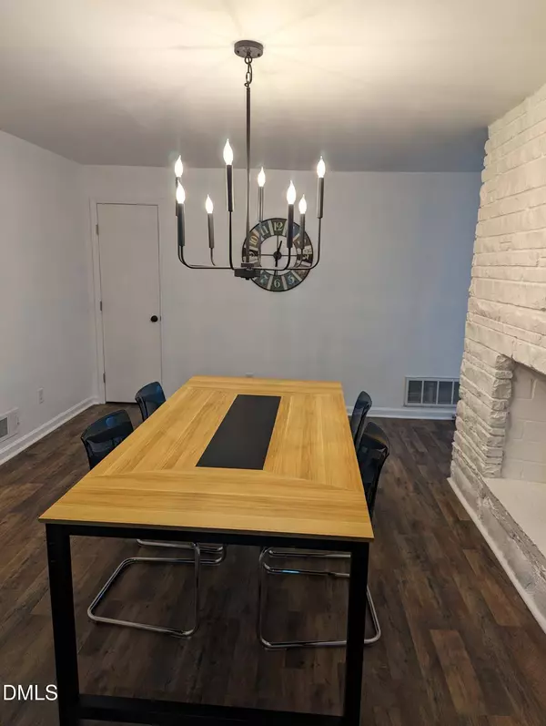 4816 Whitehall Avenue, Raleigh, NC 27604