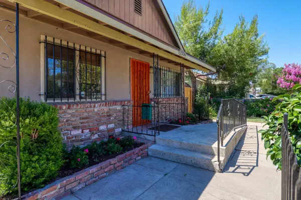 2255 Empress ST, Sacramento, CA 95815