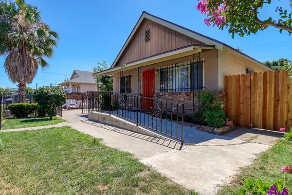 2255 Empress ST, Sacramento, CA 95815
