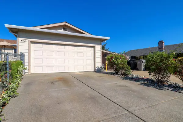 4045 Robinridge WAY, Sacramento, CA 95823