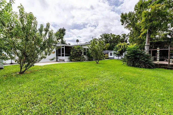 55647 SAM ST, Astor, FL 32102