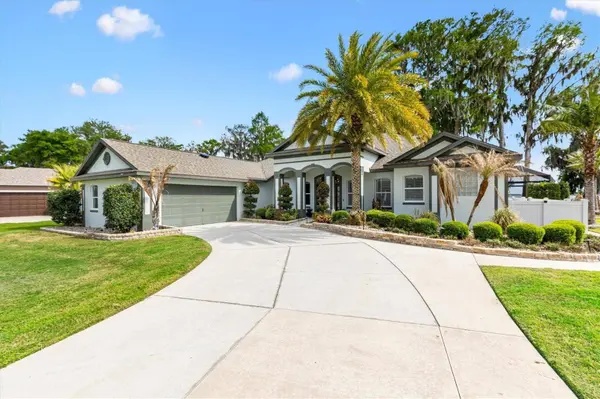 12114 EAGLE POINT CT, Leesburg, FL 34788
