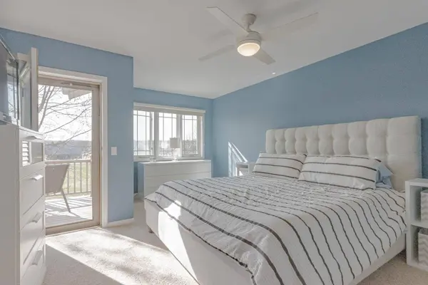 77 Wood Brook Way, Fitchburg, WI 53711