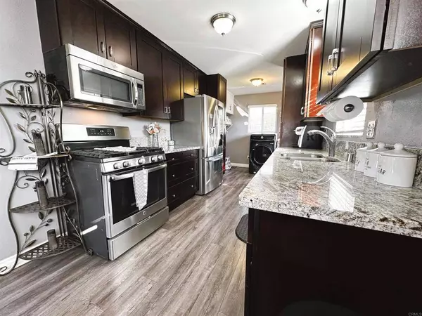 942 Alveda AVE, El Cajon, CA 92019