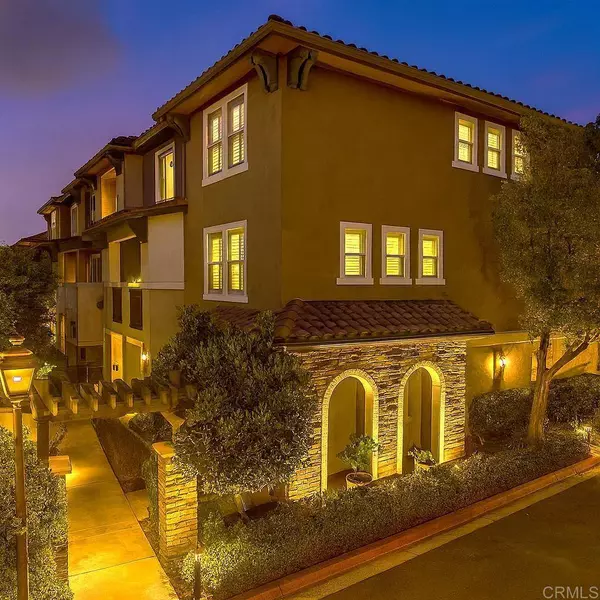 34 Via Sovana, Santee, CA 92071