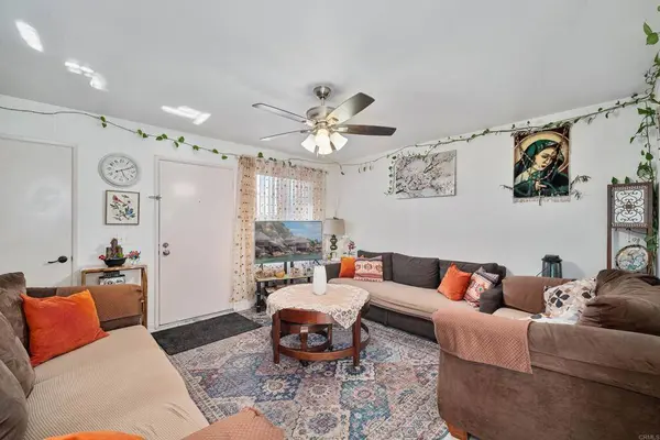 481 S Lincoln AVE, El Cajon, CA 92020