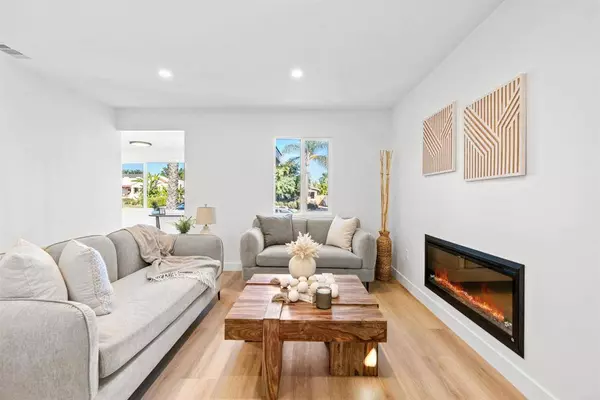 4842 Hawley Blvd, San Diego, CA 92116