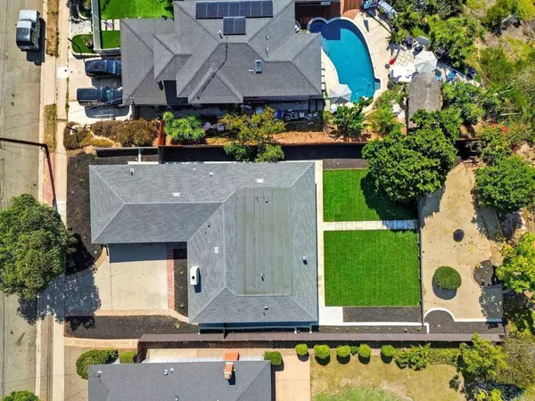 5822 Stadium ST, San Diego, CA 92122