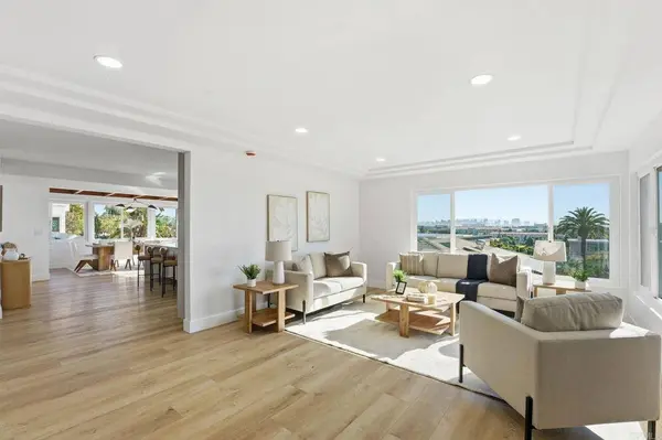 3046 Whittier ST, San Diego, CA 92106