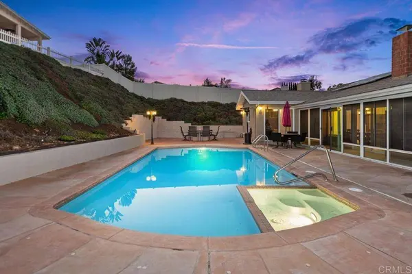 11515 Escoba PL, San Diego, CA 92127