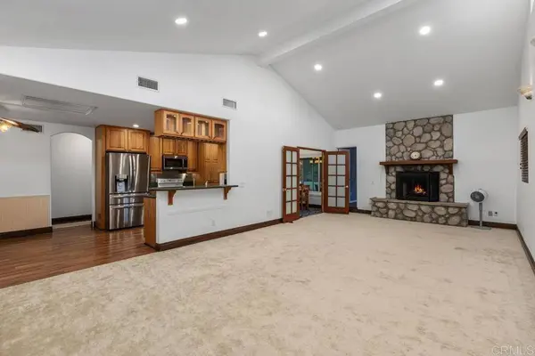 11515 Escoba PL, San Diego, CA 92127