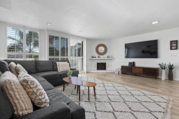 2419 La Costa AVE #A, Carlsbad, CA 92009