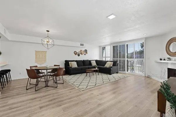2419 La Costa AVE #A, Carlsbad, CA 92009