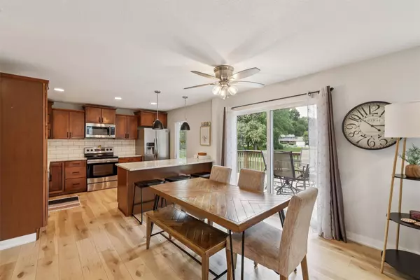 8113 Hammontree Circle, Urbandale, IA 50322