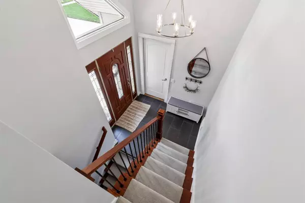 8113 Hammontree Circle, Urbandale, IA 50322