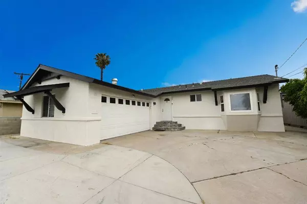 327 Alderson ST, El Cajon, CA 92019